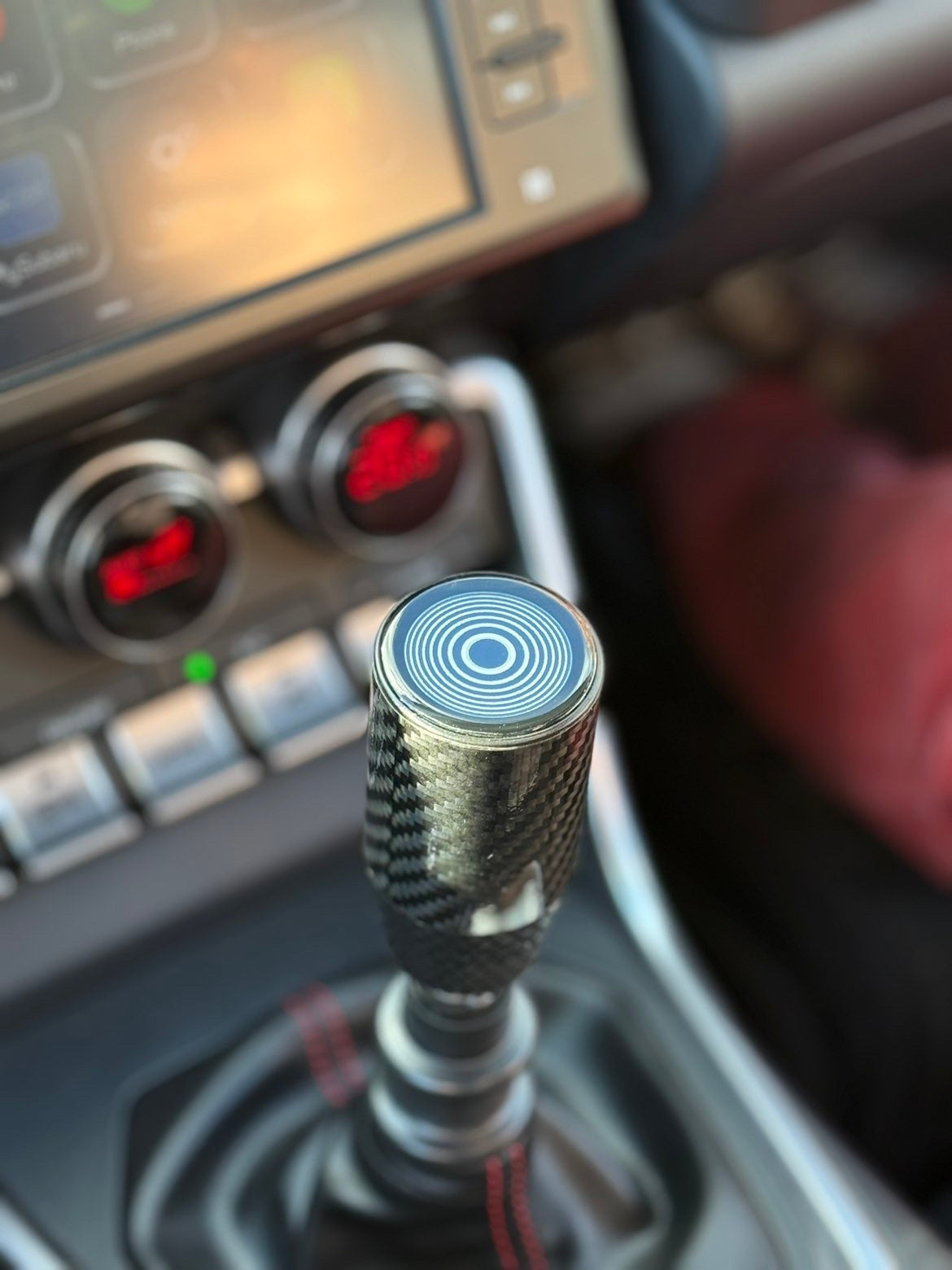 Shift Sync — Customizable Carbon Fibre OLED Shift Knob [Pre-Order]
